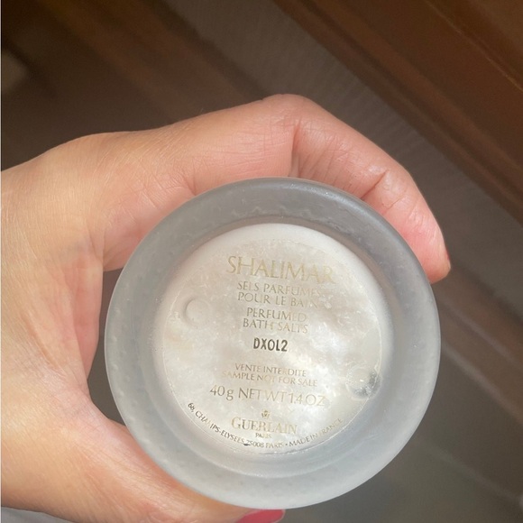New Guerlain Paris Shalimar Perfumed Pearls & Bath Salts Set - Picture 9 of 9